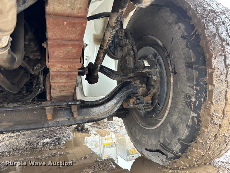 image for item FB3547 2007 Sterling Acterra fuel / lube truck