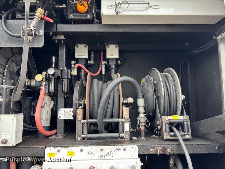 image for item FB3547 2007 Sterling Acterra fuel / lube truck