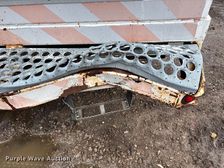 image for item FB3547 2007 Sterling Acterra fuel / lube truck