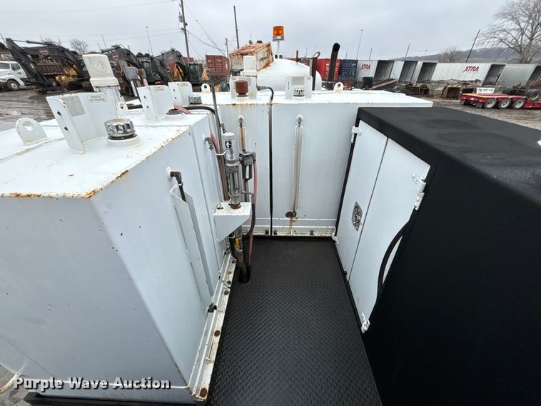 image for item FB3547 2007 Sterling Acterra fuel / lube truck