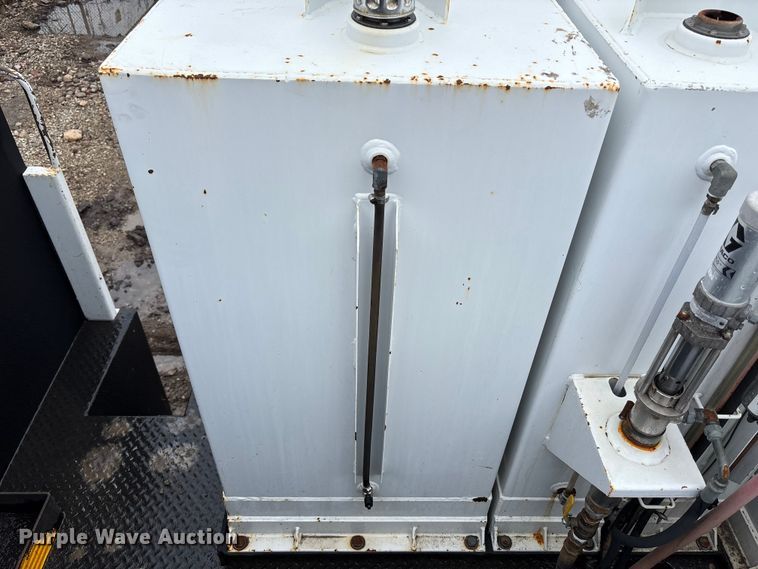 image for item FB3547 2007 Sterling Acterra fuel / lube truck