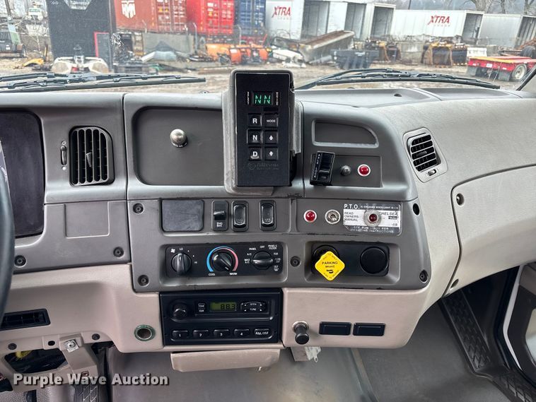 image for item FB3547 2007 Sterling Acterra fuel / lube truck