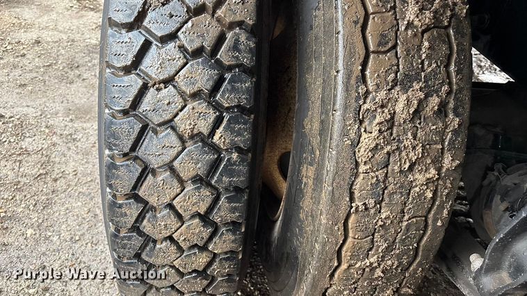 image for item FB3547 2007 Sterling Acterra fuel / lube truck