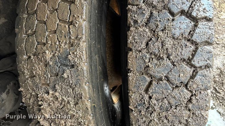 image for item FB3547 2007 Sterling Acterra fuel / lube truck