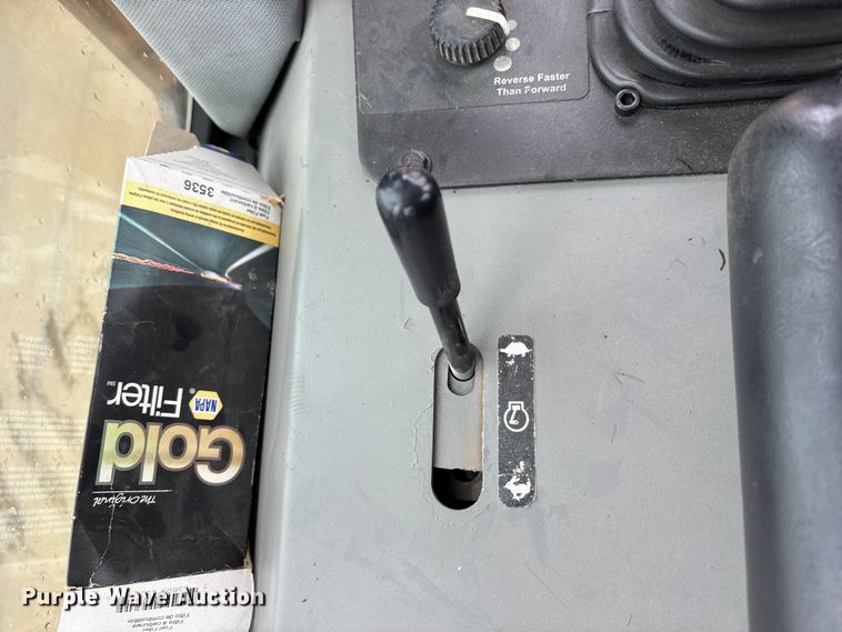 image for item FB3548 John Deere 850C 