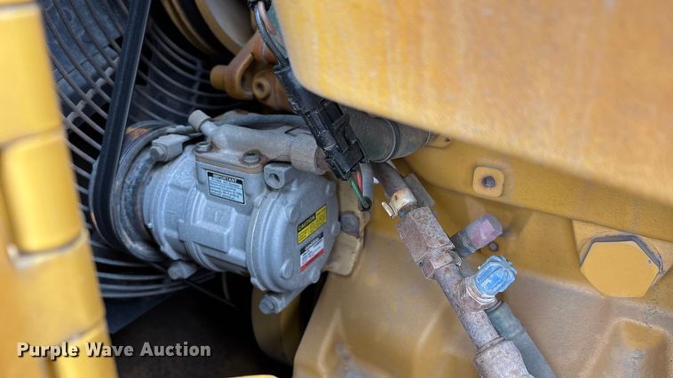 image for item FB3548 John Deere 850C 