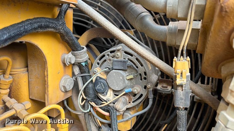 image for item FB3548 John Deere 850C 