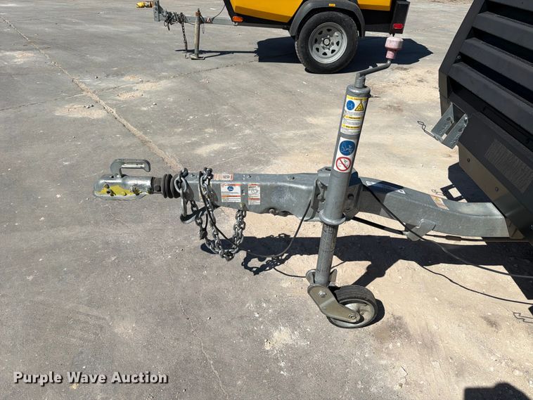 image for item FB7981 2022 Kaeser M118 air compressor