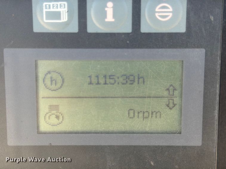 image for item FB7981 2022 Kaeser M118 air compressor