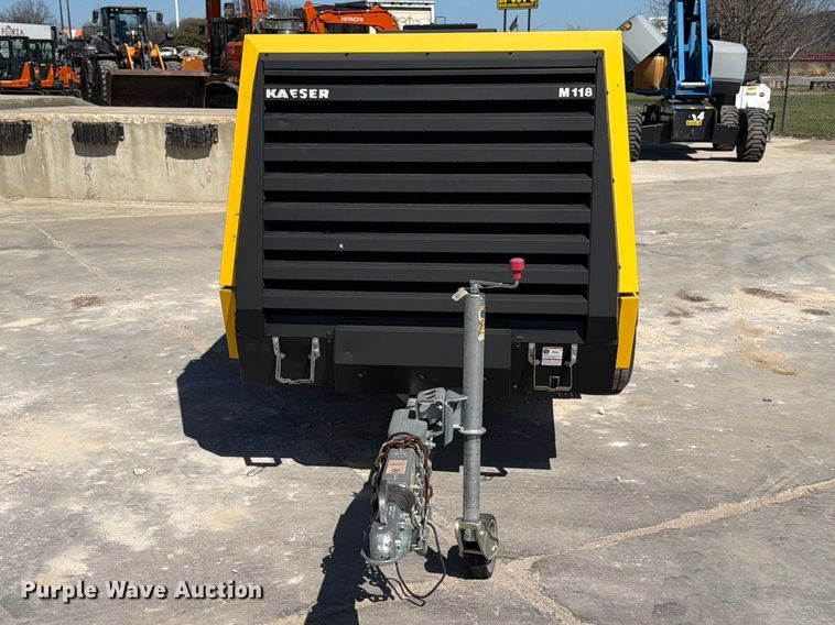 image for item FB7982 2022 Kaeser M118 air compressor