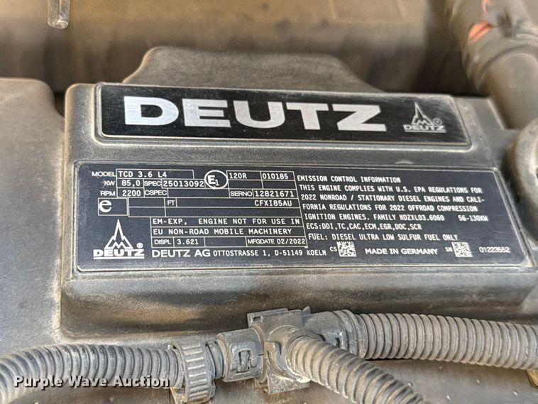 image for item FB7982 2022 Kaeser M118 air compressor