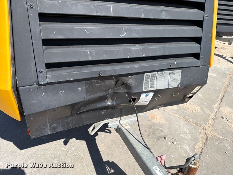 image for item FB7983 2021 Kaeser M55 air compressor