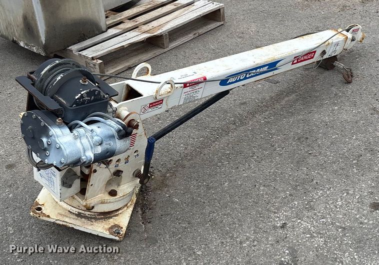 image for item FC1587 Auto Crane EC-2X truck mounted crane