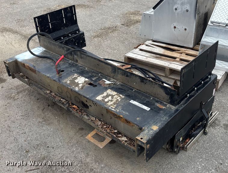 image for item FC1588 Tommy Gate lift gate