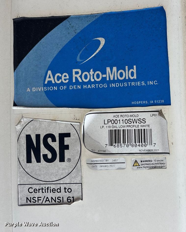 image for item FC1589 (3) poly tanks