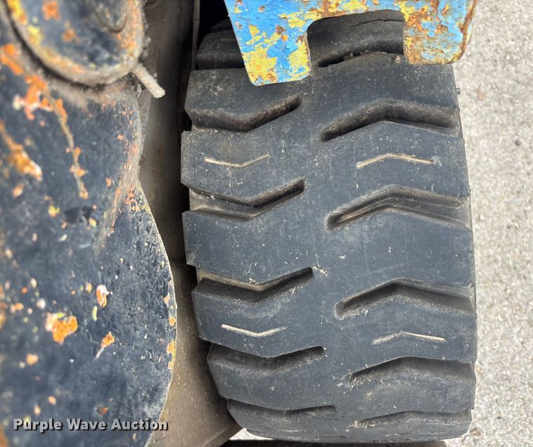 image for item FC1590 Clark C500-40 forklift