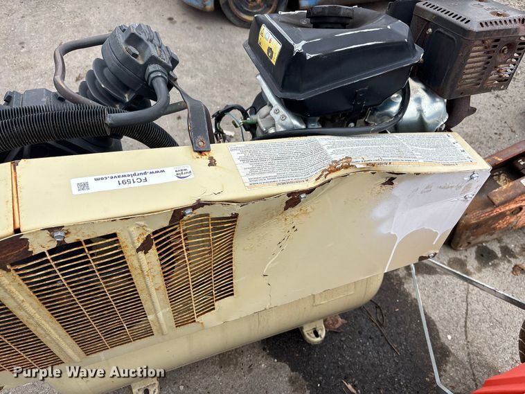 image for item FC1591 Ingersoll Rand 2475 air compressor