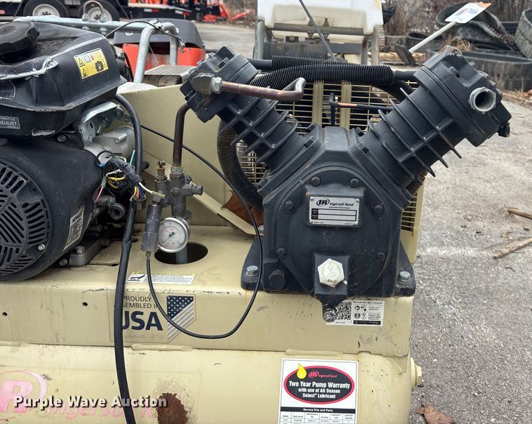 image for item FC1591 Ingersoll Rand 2475 air compressor