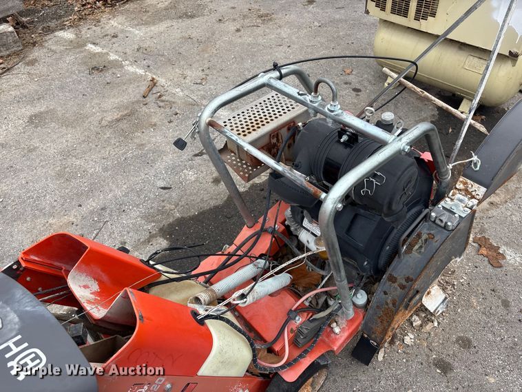image for item FC1592 (2) Husqvarna FS 520 concrete saws