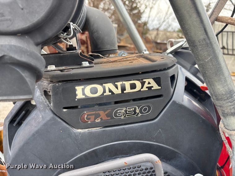 image for item FC1592 (2) Husqvarna FS 520 concrete saws