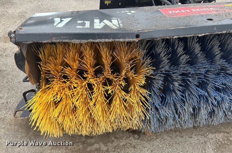 image for item FC1597 Caterpillar BA118C skid steer broom