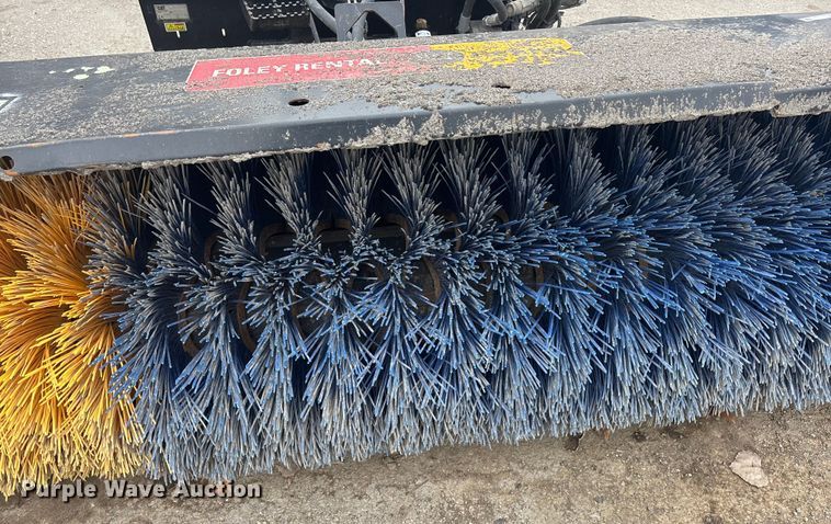 image for item FC1597 Caterpillar BA118C skid steer broom