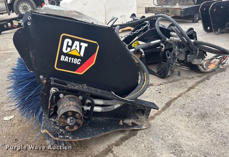 image for item FC1597 Caterpillar BA118C skid steer broom