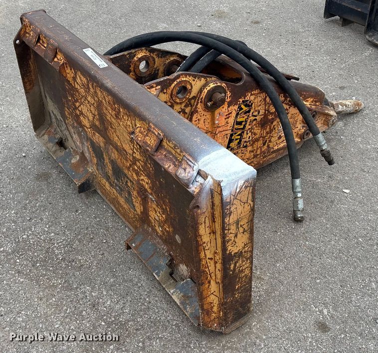 image for item FC1599 Stanley MB350 skid steer breaker