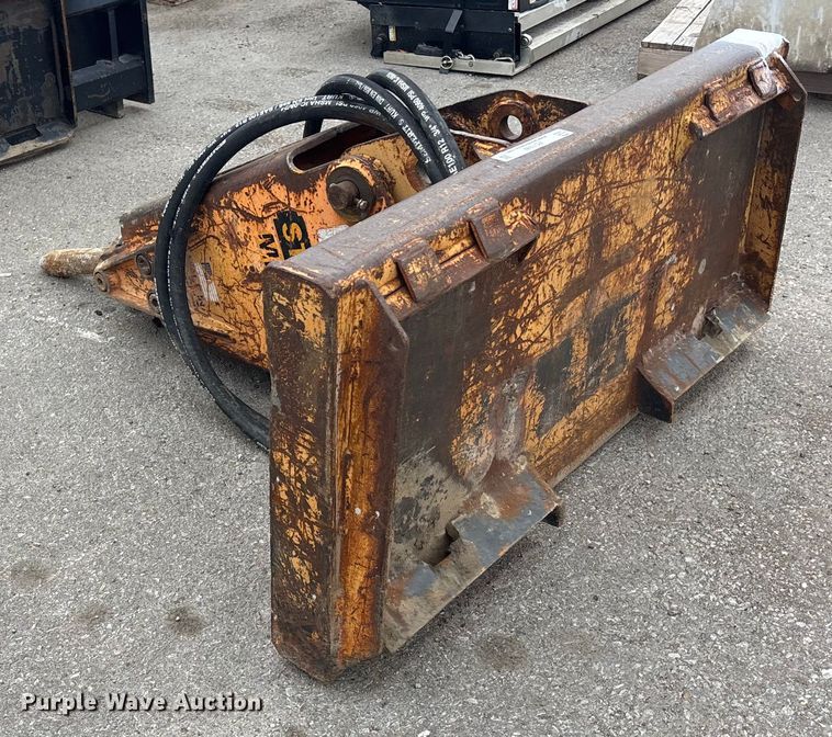 image for item FC1599 Stanley MB350 skid steer breaker