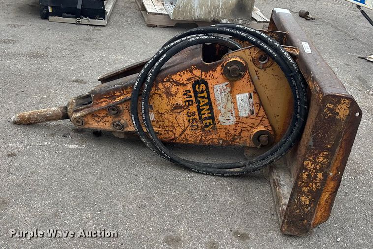 image for item FC1599 Stanley MB350 skid steer breaker