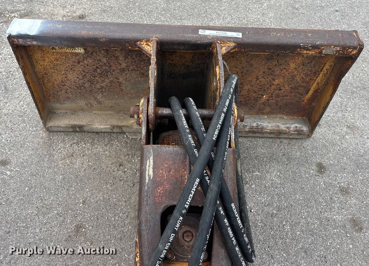 image for item FC1599 Stanley MB350 skid steer breaker