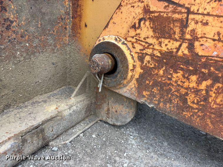 image for item FC1599 Stanley MB350 skid steer breaker