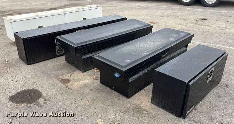 image for item FC1600 (5) toolboxes