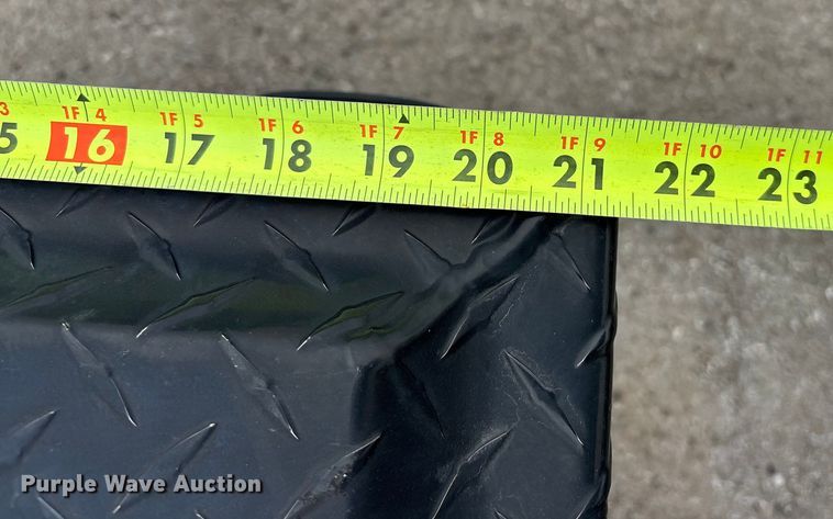 image for item FC1600 (5) toolboxes