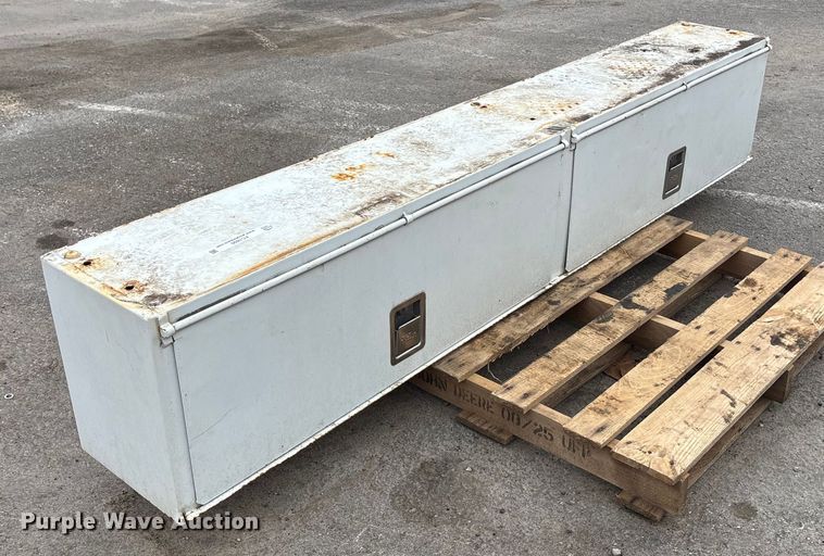 image for item FC1600 (5) toolboxes