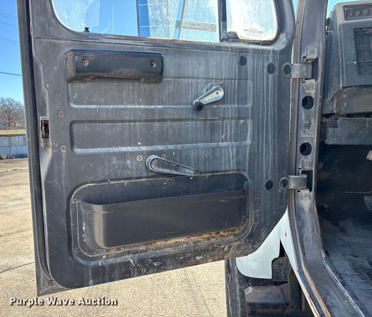 image for item FC1602 1994 International F-2574 ready mix truck