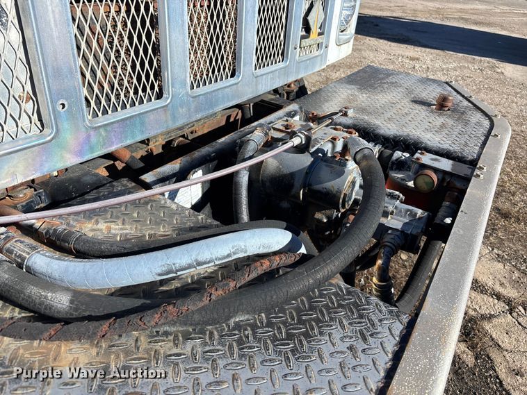 image for item FC1603 1994 International F-2574 ready mix truck