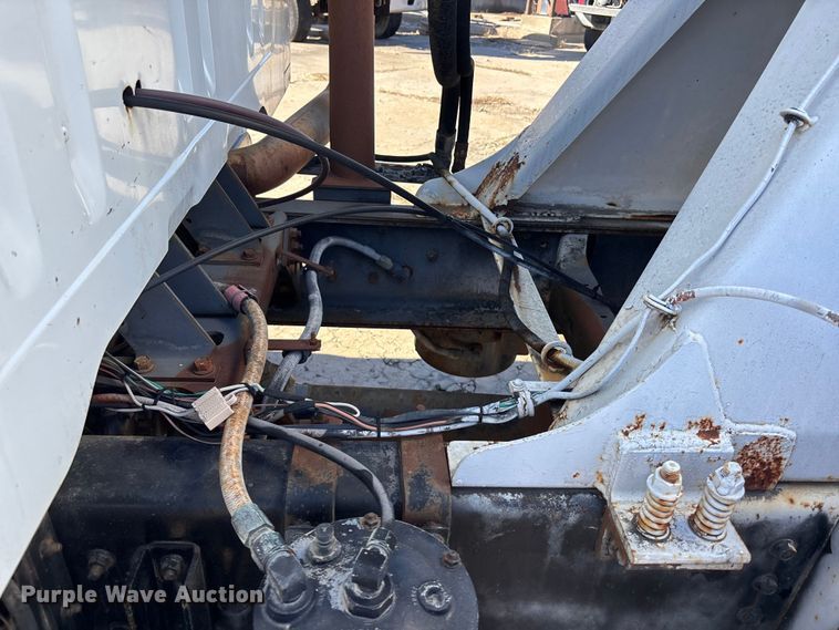 image for item FC1603 1994 International F-2574 ready mix truck