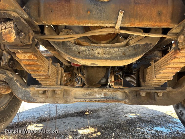 image for item FC1603 1994 International F-2574 ready mix truck