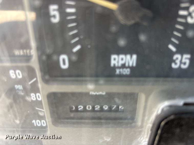 image for item FC1603 1994 International F-2574 ready mix truck