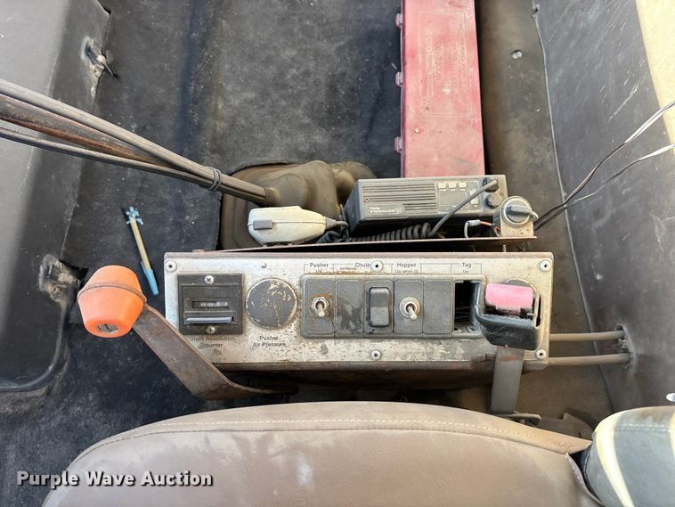 image for item FC1603 1994 International F-2574 ready mix truck