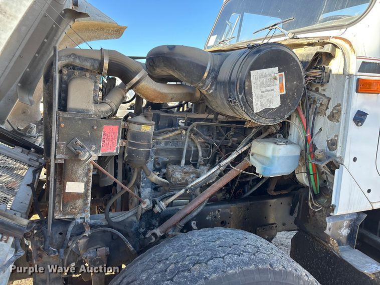 image for item FC1603 1994 International F-2574 ready mix truck