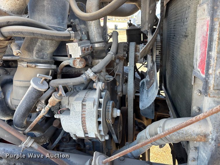 image for item FC1603 1994 International F-2574 ready mix truck