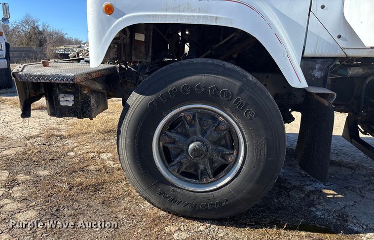 image for item FC1603 1994 International F-2574 ready mix truck