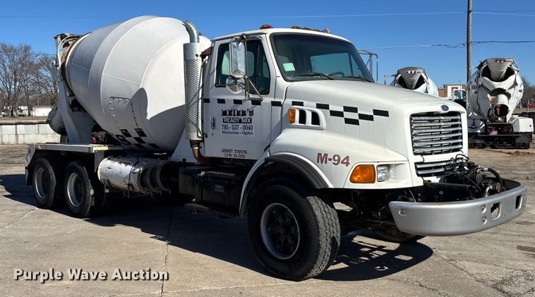 image for item FC1604 1998 Ford LT8513 ready mix truck
