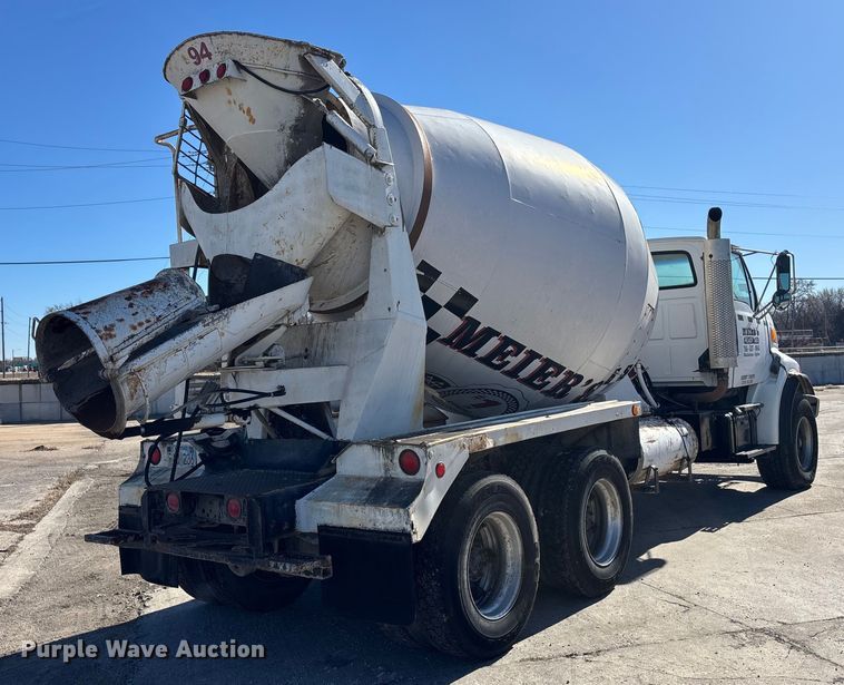 image for item FC1604 1998 Ford LT8513 ready mix truck