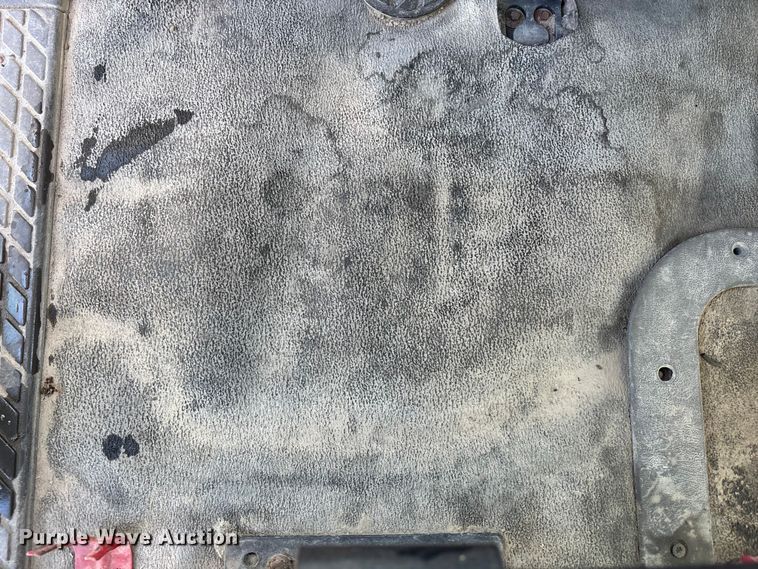 image for item FC1604 1998 Ford LT8513 ready mix truck