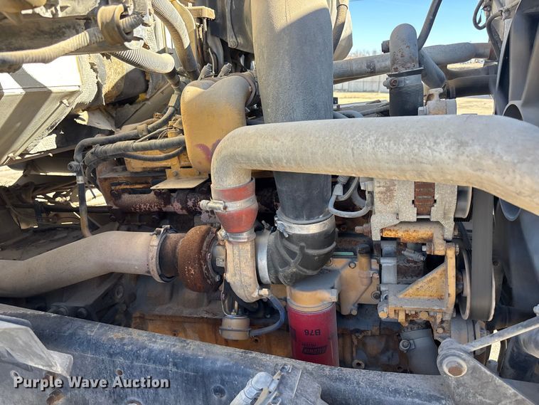 image for item FC1604 1998 Ford LT8513 ready mix truck