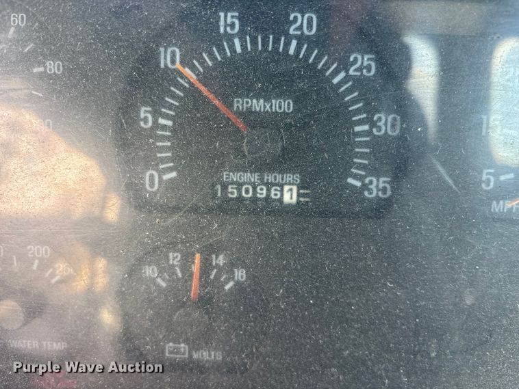 image for item FC1605 1998 Ford LT8513 ready mix truck