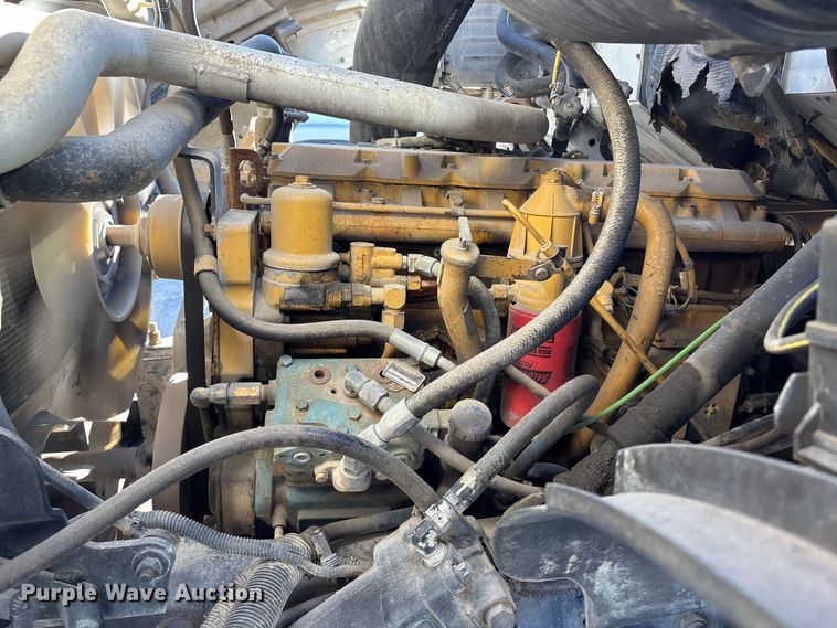 image for item FC1605 1998 Ford LT8513 ready mix truck